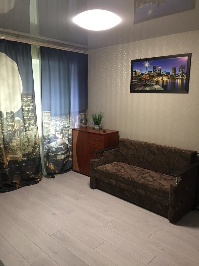 Апартаменты Apartments Robocha Street 81 Kirova Днепр-13