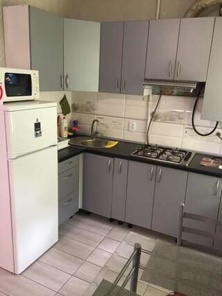 Апартаменты Apartments Robocha Street 81 Kirova Днепр Апартаменты-студио-18